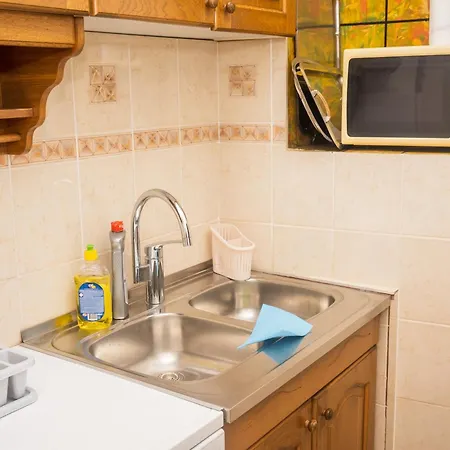 Apartment Spacious Parkfront *